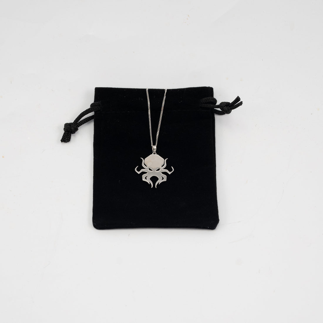 KRAKEN PENDANT- SILVER - CHAIN - Kraken 